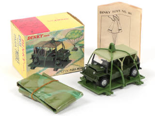 Lot 566 - DINKY TOYS (GB) (1)
