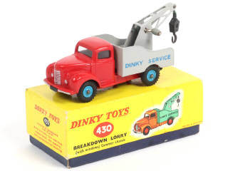 Lot 573 - DINKY TOYS (GB) (1)