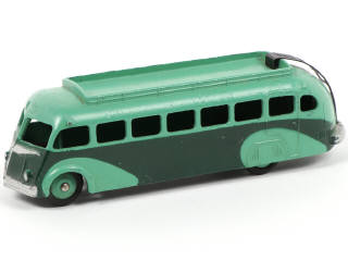 Lot 477 - DINKY TOYS (FRANCE) (1)