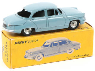 Lot 295 - DINKY TOYS (FRANCE) Série JUNIOR (1)