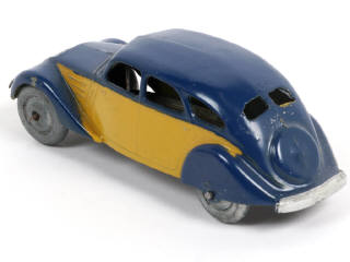 Lot 314 - DINKY TOYS (FRANCE) (1)
