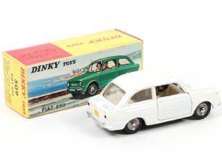 Lot 433 - DINKY TOYS (FRANCE) (1)
