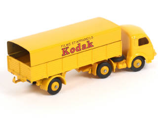 Lot 490 - DINKY TOYS (FRANCE) (1)