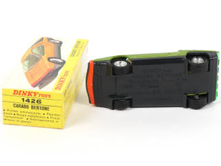 Lot 437 - DINKY TOYS (FRANCE) (1)