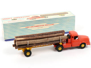 Lot 509 - DINKY TOYS (FRANCE) (1)