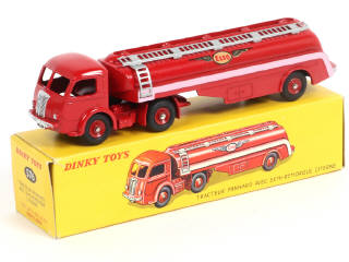 Lot 515 - DINKY TOYS (FRANCE) (1)