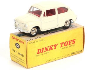Lot 432 - DINKY TOYS (FRANCE) (1)
