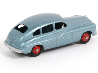 Lot 317 - DINKY TOYS (FRANCE) (1)