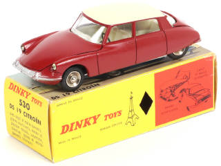 Lot 349 - DINKY TOYS (FRANCE) (1)
