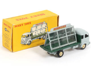 Lot 508 - DINKY TOYS (FRANCE) (1)