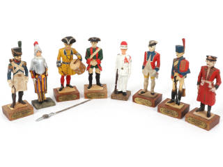 Lot 5 - DIVERS (8)