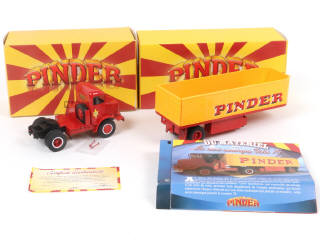 Lot 141 - DIREKT COLLECTIONS (CH) (2)