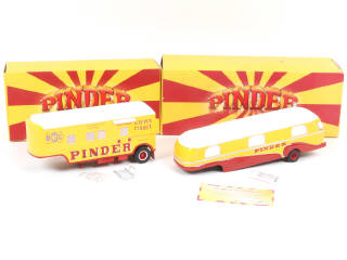 Lot 140 - DIREKT COLLECTIONS (CH) (2)