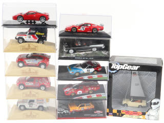 Lot 133 - DIVERS (11)