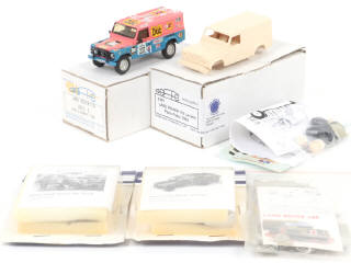 Lot 120 - DIVERS (5)