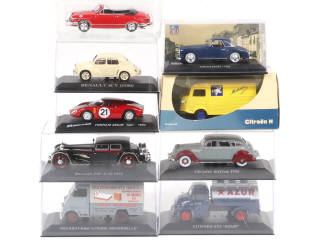 Lot 128 - DIVERS (9)