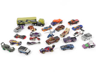 Lot 380 - HOT WHEELS (USA) (23)