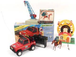 Lot 68 - DIVERS (4)