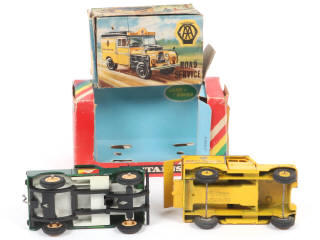 Lot 97 - DIVERS (GB) (2)