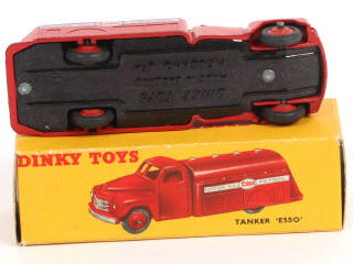 Lot 350 - DINKY TOYS (GB) (1)