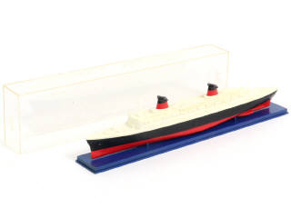 Lot 396 - DINKY TOYS (FRANCE) (1)