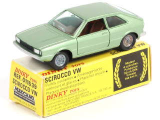 Lot 390 - DINKY TOYS (FRANCE) (1)
