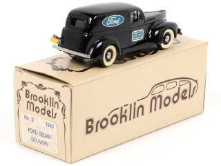 Lot 310 - BROOKLIN MODELS (GB) (1)