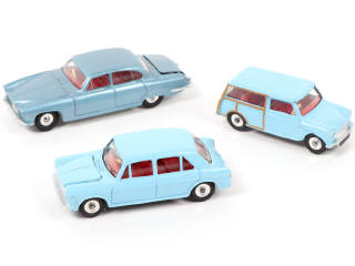 Lot 169 - DINKY TOYS (GB) (3)