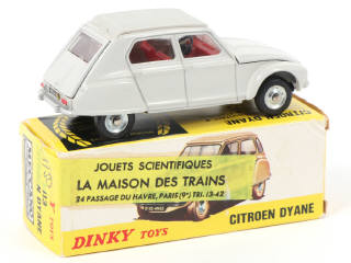 Lot 139 - DINKY TOYS (FRANCE) (1)