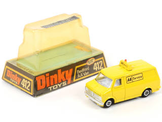 Lot 196 - DINKY TOYS (GB) (1)