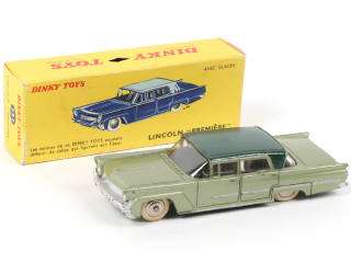 Lot 192 - DINKY TOYS (FRANCE) (1)