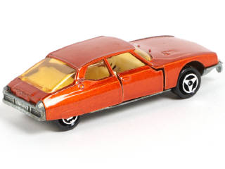 Lot 82 - MAJORETTE (FRANCE) (1)