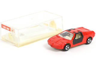 Lot 86 - MAJORETTE (FRANCE) (1)