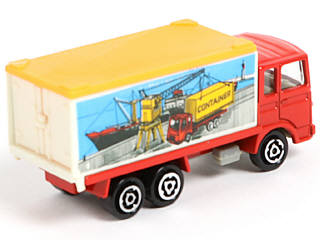 Lot 105 - MAJORETTE (FRANCE) (1)