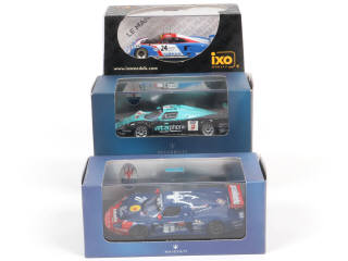 Lot 110 - IXO (CHINE) (3)