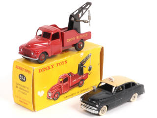 Lot 400 - DINKY TOYS (FRANCE) (2)