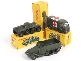 Lot 420 - DINKY TOYS (FRANCE) (3)