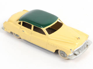 Lot 374 - DINKY TOYS (FRANCE) (1)
