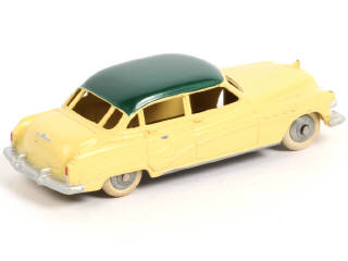 Lot 374 - DINKY TOYS (FRANCE) (1)