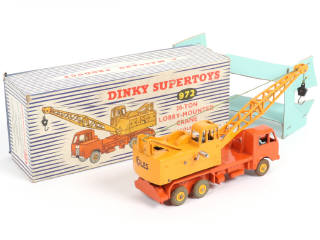 Lot 359 - DINKY TOYS (GB) (1)