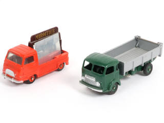 Lot 398 - DINKY TOYS (FRANCE) (2)