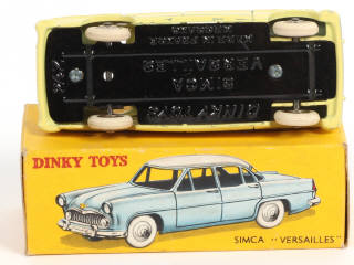 Lot 448 - DINKY TOYS (FRANCE) (1)