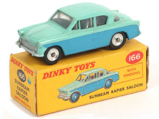 Lot 593 - DINKY TOYS (GB) (1)