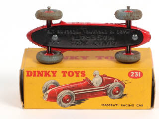 Lot 567 - DINKY TOYS (GB) (1)