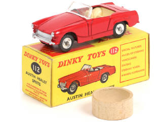 Lot 617 - DINKY TOYS (GB) (1)