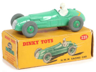 Lot 571 - DINKY TOYS (GB) (1)