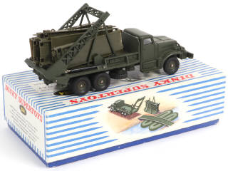 Lot 548 - DINKY TOYS (FRANCE) (1)