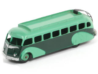 Lot 509 - DINKY TOYS (FRANCE) (1)