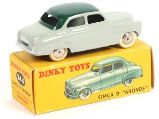 Lot 434 - DINKY TOYS (FRANCE) (1)