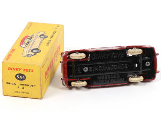Lot 473 - DINKY TOYS (FRANCE) (1)